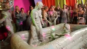 Your Perfect Outfight Ain't So Perfect Anymore Screencap 69 on www.sinx.com