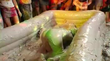 Your Perfect Outfight Ain't So Perfect Anymore Screencap 72 on www.sinx.com