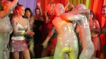 Your Perfect Outfight Ain't So Perfect Anymore Screencap 76 on www.sinx.com