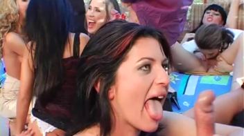 Mega Wet Part 1 Screencap 35 on www.sinx.com