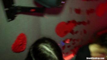 Valentine's Day Vaginas Part 4 - Cam 1 Screencap 39 on www.sinx.com