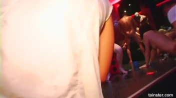 Blue Jean Babes Part 4 Cam 1 Screencap 49 on www.sinx.com