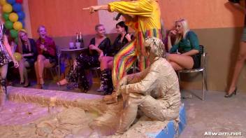 Blonde vs. Brunette Mud Battle Screencap 39 on www.sinx.com