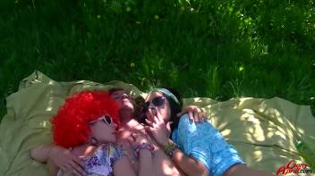 Hippy Chicks Crave That Dick! Screencap 108 on www.sinx.com