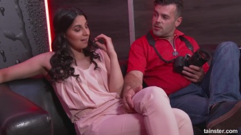 Model Gets Her Fully Clothed 15 Minutes of Casting Couch Fame Screencap 33 on www.sinx.com