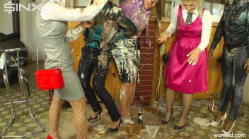 Business women get covered in cake Screencap 19 on www.sinx.com