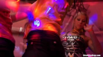 Valentine's Day Vaginas Part 2 - Shower Cam Screencap 10 on www.sinx.com