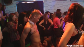 Party Hardcore Gone Crazy Vol. 9 Part 1 - Cam 4 Screencap 59 on www.sinx.com