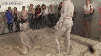 Muddy Wrestling: Regina vs. Kirsten Plant Screencap 105 on www.sinx.com