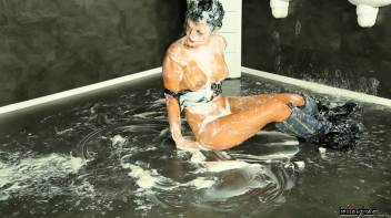 The Slimy Seance Screencap 120 on www.sinx.com