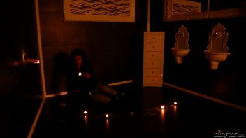 The Slimy Seance Screencap 3 on www.sinx.com