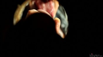 The Slimy Seance Screencap 33 on www.sinx.com