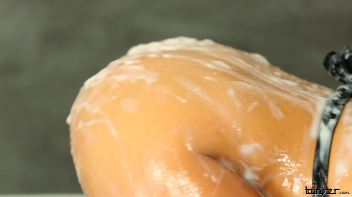 The Slimy Seance Screencap 80 on www.sinx.com