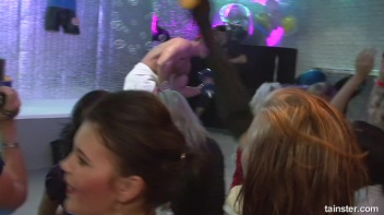 Welcome To The Mad House Part 1 - Cam 2 Screencap 1 on www.sinx.com