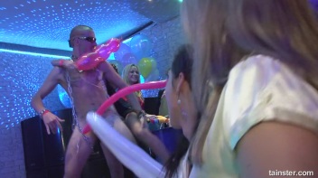 Welcome To The Mad House Part 1 - Cam 2 Screencap 67 on www.sinx.com