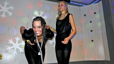 Latest deal - Winter Fuck Jam Part 5 - Shower Cam