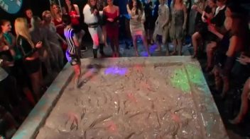 Gia vs. Katy Screencap 3 on www.sinx.com