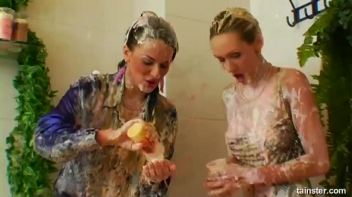 Pudding Factory Food Fight Screencap 42 on www.sinx.com