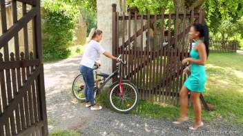 In Need Of A Pussy Massage Screencap 4 on www.sinx.com