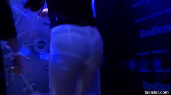 Fanatic Fuckfriends Part 5 - Shower Cam Screencap 85 on www.sinx.com