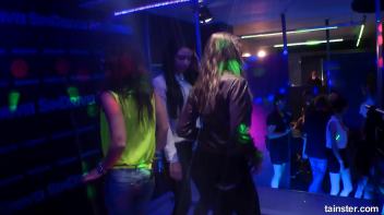 Fanatic Fuckfriends Part 5 - Shower Cam Screencap 101 on www.sinx.com