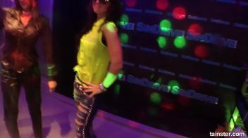 Fanatic Fuckfriends Part 5 - Shower Cam Screencap 109 on www.sinx.com