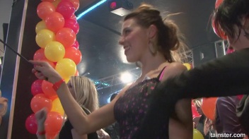 Gash Gamblers Part 4 - Cam 1 Screencap 6 on www.sinx.com