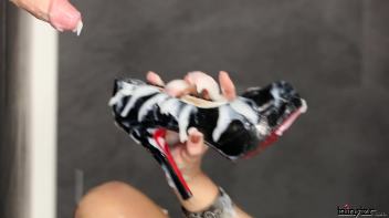 Take Your Pick And Get Covered In It! Screencap 33 on www.sinx.com