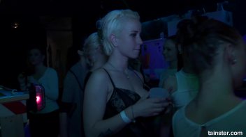 COCKS 'N' CLITS Construction Company Part 7 - Cam 2 Screencap 2 on www.sinx.com