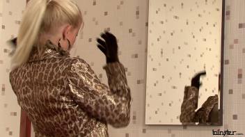 Plenty Of Room On The Slime Wave For Two! Screencap 1 on www.sinx.com