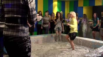 Double Mud Threat Screencap 53 on www.sinx.com