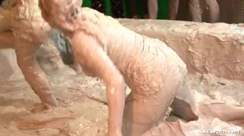 Double Mud Threat Screencap 65 on www.sinx.com