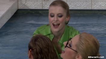 Flower Power Leaves Three Babes Very Wet Screencap 57 on www.sinx.com