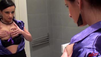 Tons Of Fun In The Washroom Screencap 10 on www.sinx.com