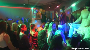 Party Hardcore Gone Crazy Vol. 37 Part 9 - Cam 2 Screencap 15 on www.sinx.com