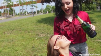 Cuties Drink Champagne Second Hand - Cam 2 Screencap 10 on www.sinx.com