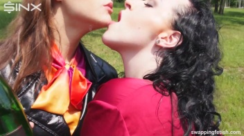 Cuties Drink Champagne Second Hand - Cam 2 Screencap 28 on www.sinx.com