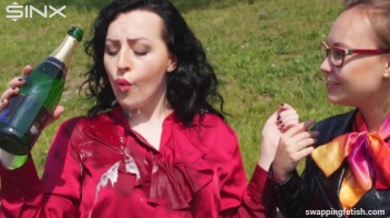 Cuties Drink Champagne Second Hand - Cam 2 Screencap 7 on www.sinx.com