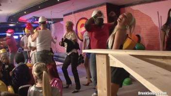 Hard Hat Hos Part 1 - Main Edit Screencap 4 on www.sinx.com