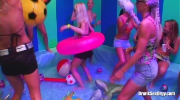 Euroslut Hotel Part 1 - Cam 2 Screencap 1 on www.sinx.com