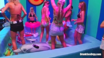 Euroslut Hotel Part 1 - Cam 2 Screencap 8 on www.sinx.com