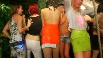 Jungle Bangers Part 3 - Shower Cam Screencap 98 on www.sinx.com