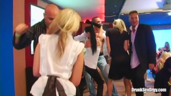 Euroslut Hotel Part 1 - Cam 4 Screencap 30 on www.sinx.com