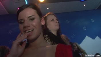 Winter WonderBang Part 5 - Cam 3 Screencap 101 on www.sinx.com