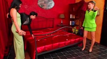 Wet and Greasy Screencap 1 on www.sinx.com