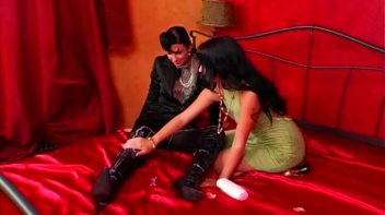 Wet and Greasy Screencap 21 on www.sinx.com