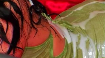 Wet and Greasy Screencap 45 on www.sinx.com