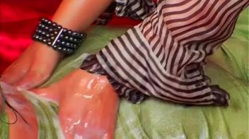 Wet and Greasy Screencap 46 on www.sinx.com