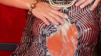 Wet and Greasy Screencap 69 on www.sinx.com