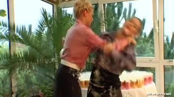 Pudding Brawl Screencap 4 on www.sinx.com